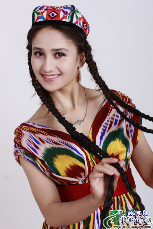 美丽的维吾尔族姑娘