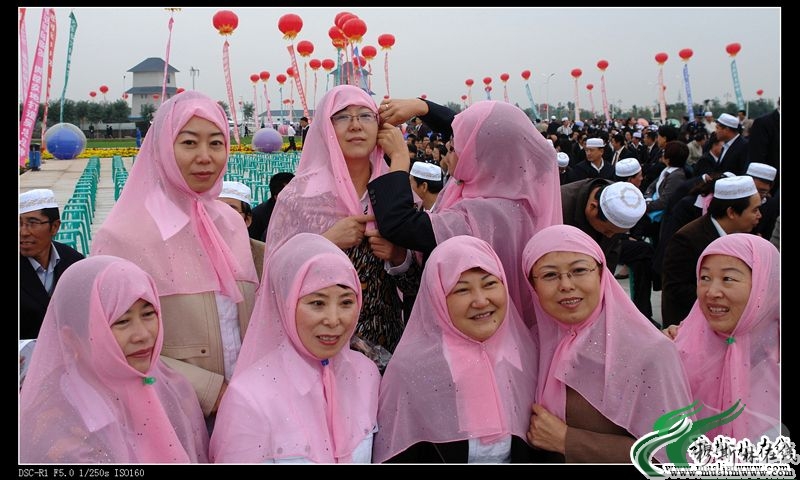 咱姊妹今儿也秀一把穆斯林盖头秀
