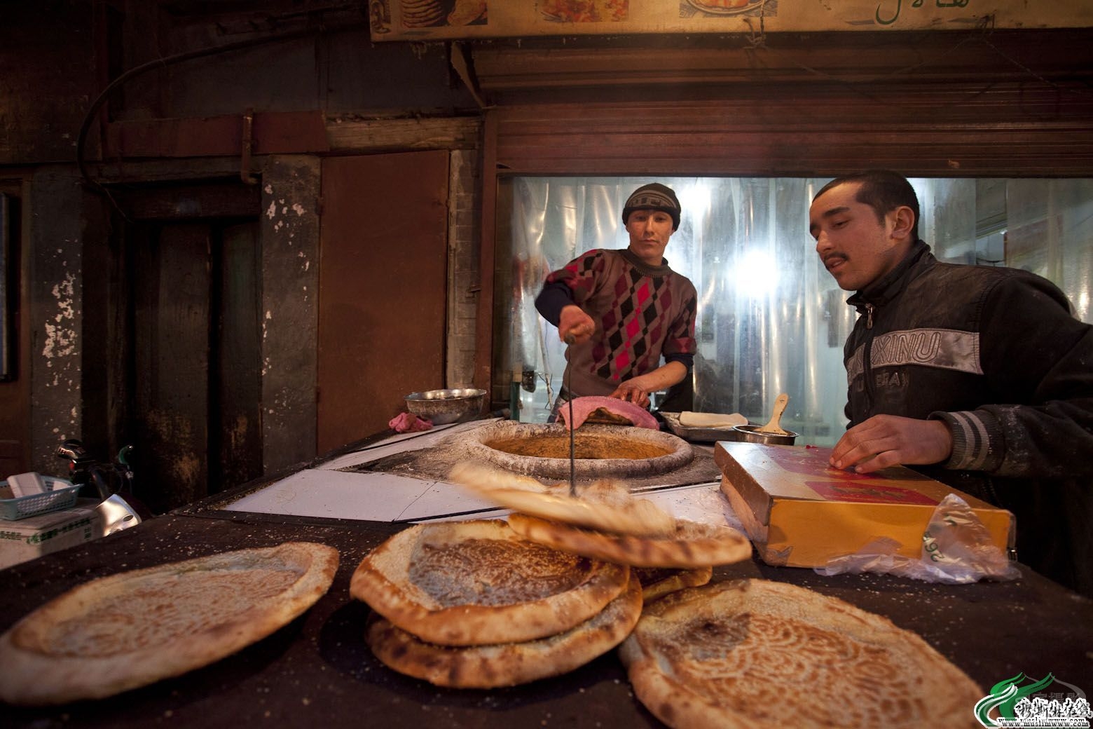 行摄新疆之2民间传统美食|摄影|人文/纪实|何永平野马 - 原创作品 - 站酷 (ZCOOL)