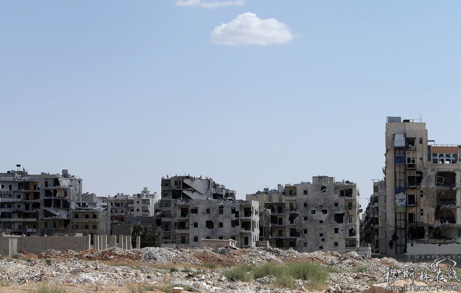 当地时间9月3日，阿勒颇，被战火摧毁的建筑。 Joseph Eid/摄