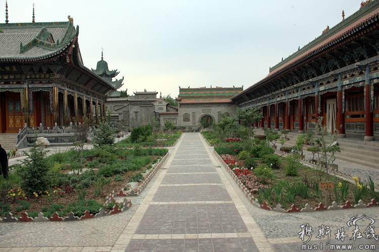 兰州灵明堂（拱北）全国最大之神秘清真寺院（一） （mybuddy 摄） 