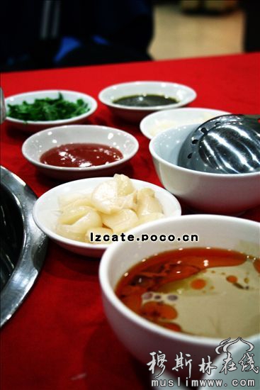 涮羊肉怎么能少的了糖蒜？
