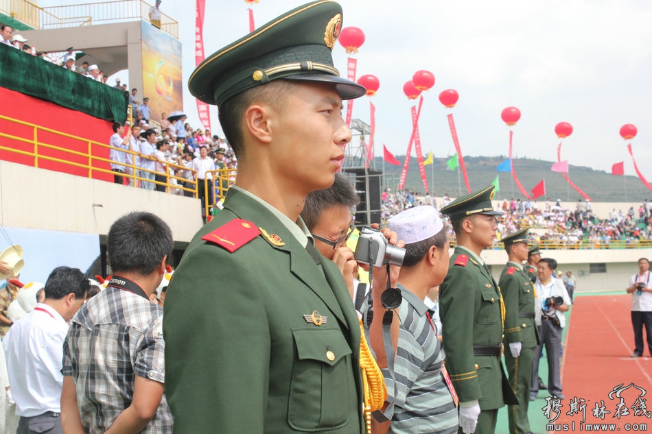 张家川回族自治县成立60周年庆祝大会隆重举行（高清组图）