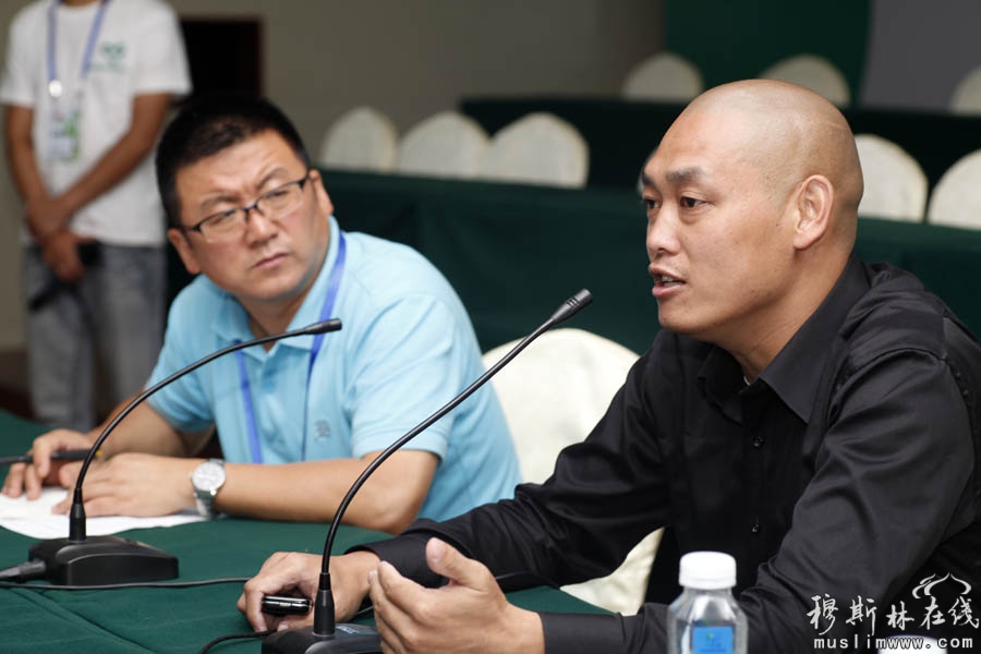 2013年8月28日，由中国回族学会和青海回族撒拉族救助会共同举办的，第21次全国回族学研讨会暨第4次全国回族企业家论坛在青海省会议中心盛大开幕。8月29日晚青海省商务厅与浙江青海义乌商会邀请来宁的部分回族企业家代表，在西宁大厦举行座谈会，共话回族企业发展之路。