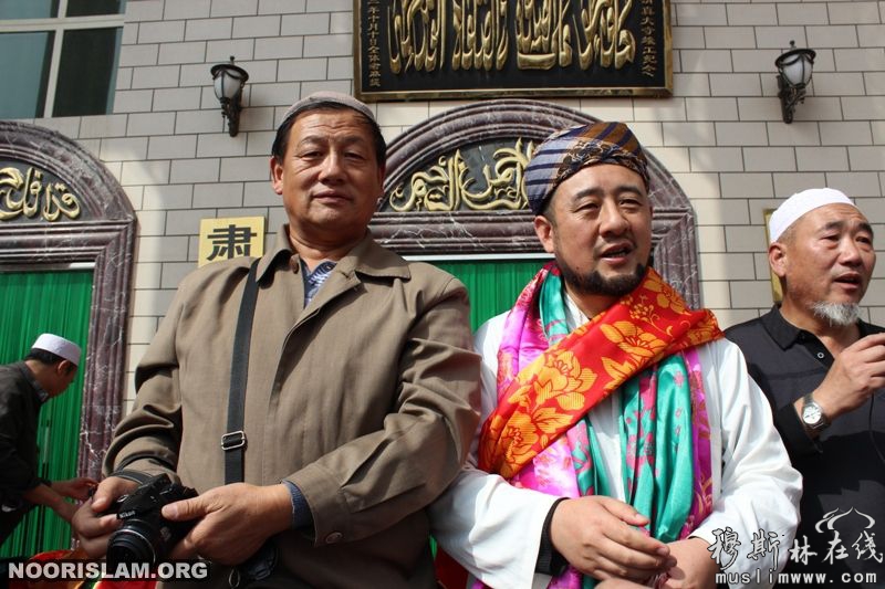 兰州市和平台清真大寺搬请伊玛目 