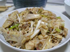 新疆回族椒麻鸡是什么？