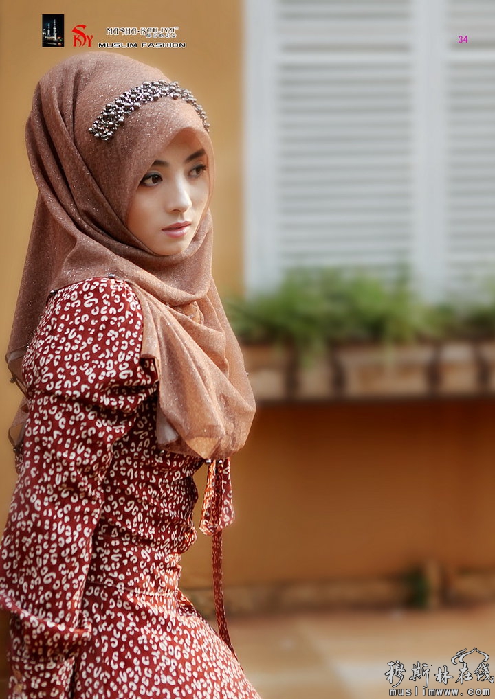 独具特色的穆斯林少女服饰